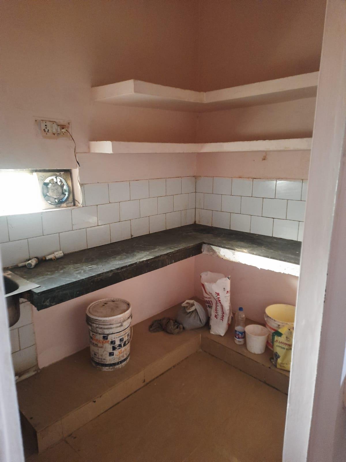 Kothi for Sale (LIG) – Q Block, Sector 15, Noida