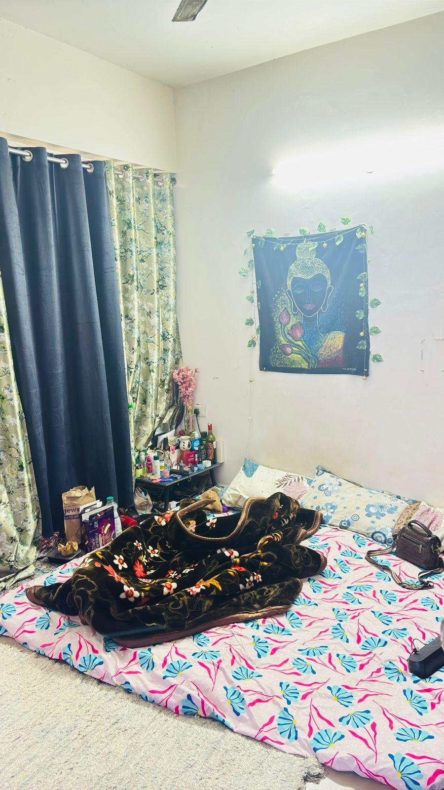 2+study flat available for rent in Mahagun mywood society noida extension