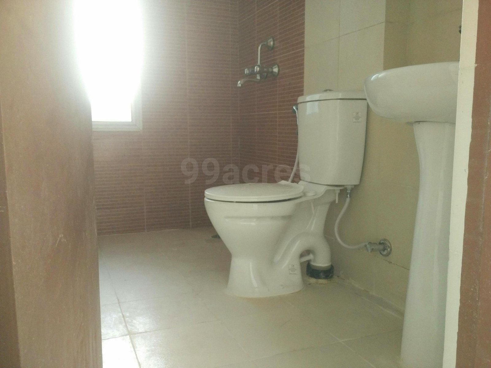 4 BHK flat available for rent in Mahagun mywood noida extension