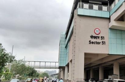 PLOT FOR SALE IN SECTOR 51 NOIDA