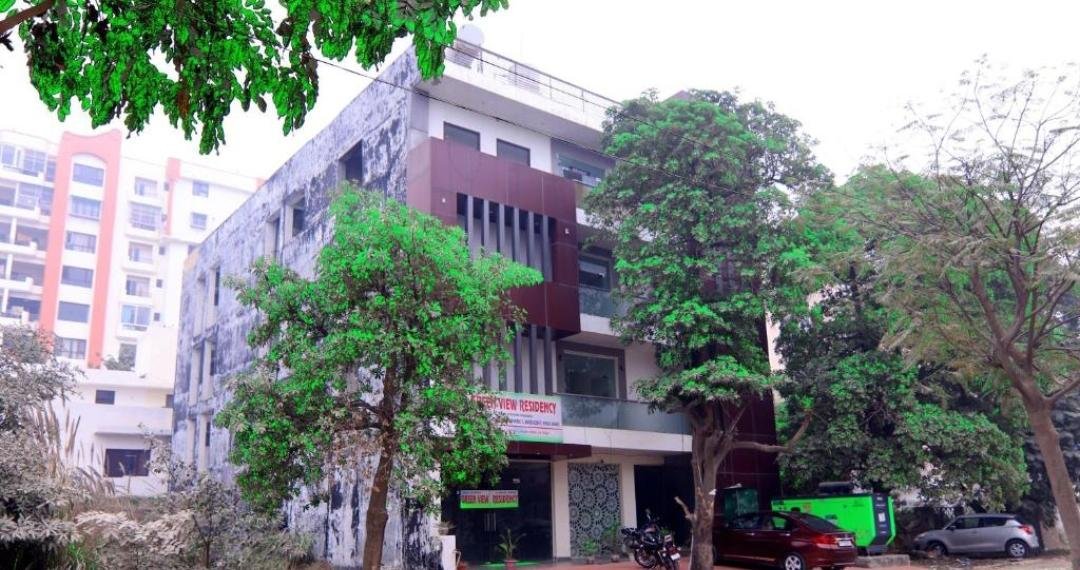 2BHK Flat Sale in Green View Appartment noida extension