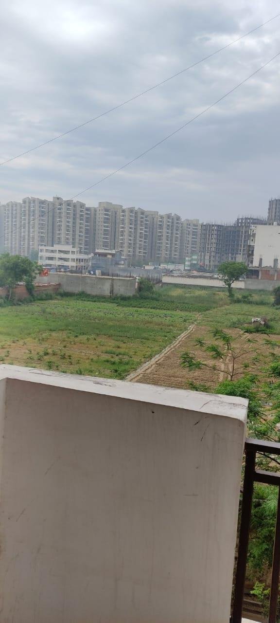 2Bhk Apartment in Noida sector -99